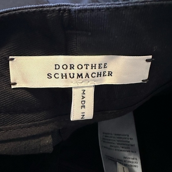 Dorothee Schumacher Shorts - Picture 4 of 4